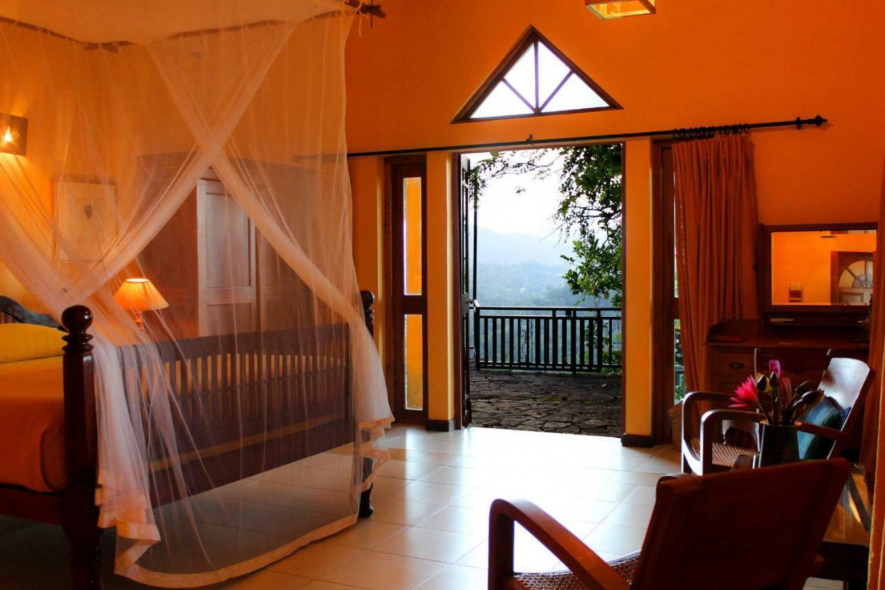 Villa Rosa แคนดี้ ภายนอก รูปภาพ