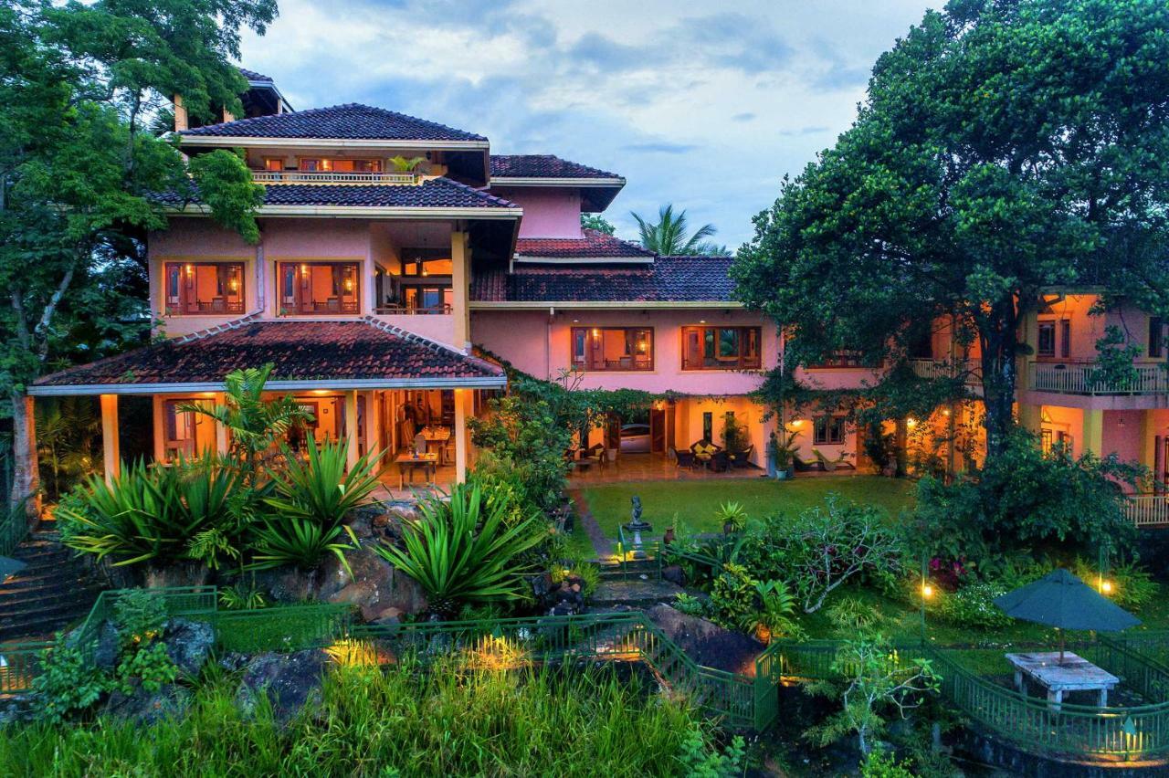 Villa Rosa แคนดี้ ภายนอก รูปภาพ
